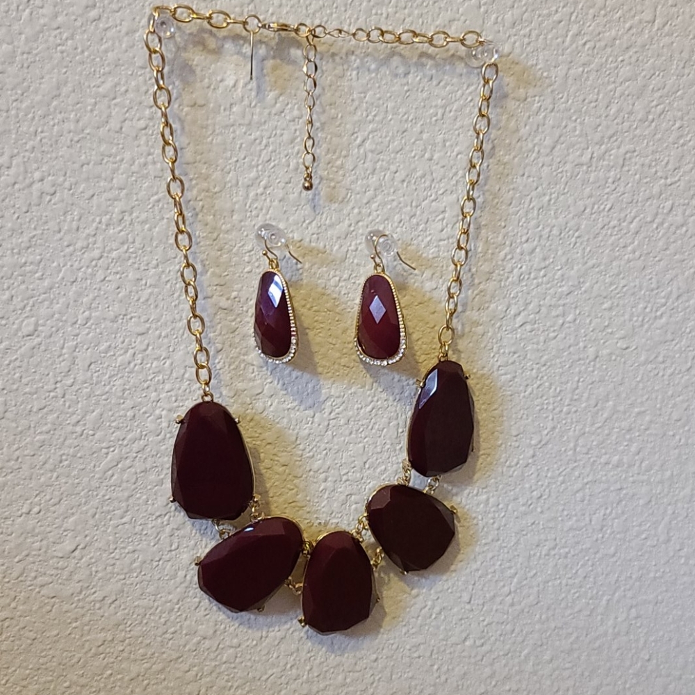 Neclace and Earring set